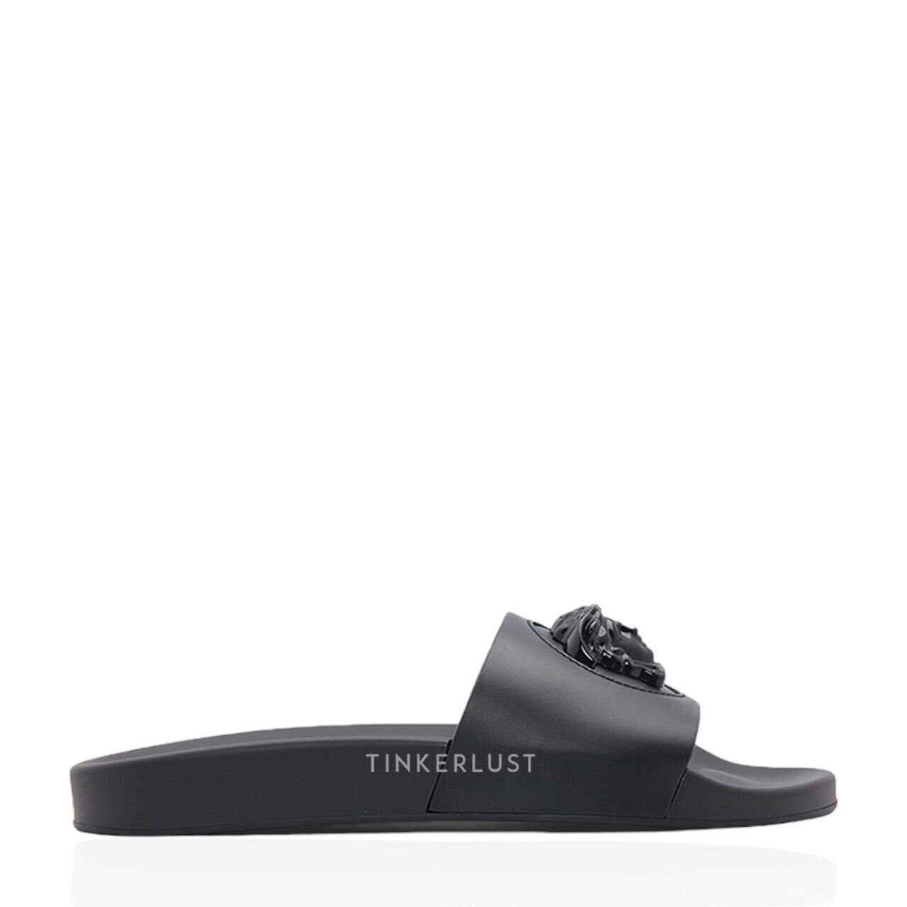 sepatu sandals Versace Women La Medusa in Black Slide Sandals | Tinkerlust