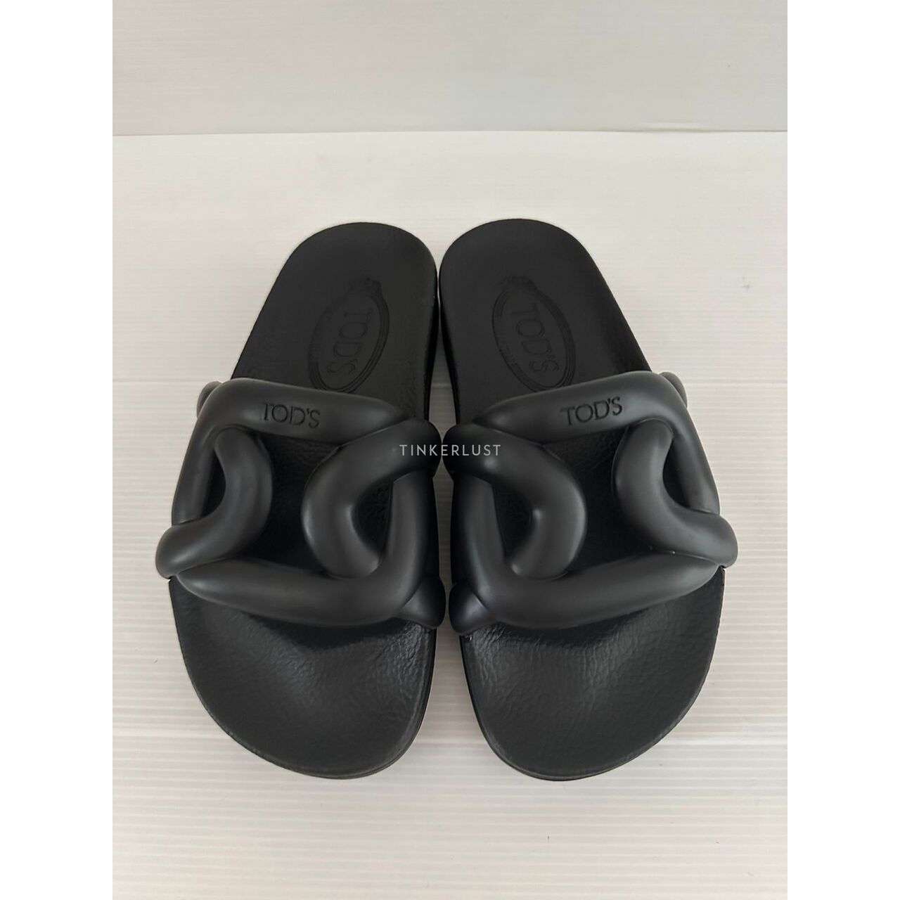 sepatu sandals TOD'S Slide Rubber Black Sandals | Tinkerlust