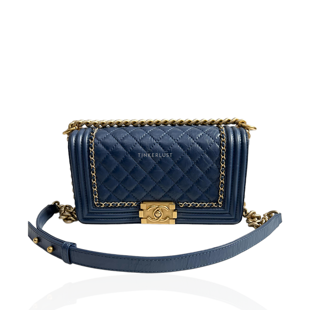tas shoulder bag Chanel Boy Medium Blue Calfksin 23 GHW Shoulder Bag Tinkerlust