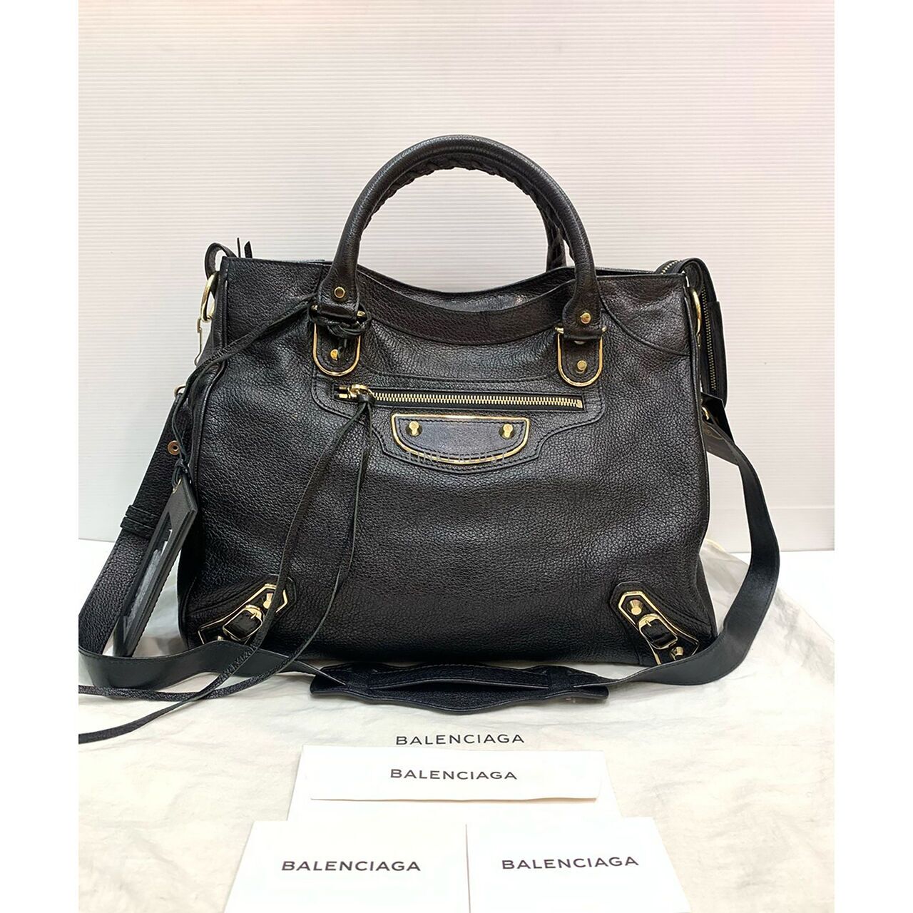 Balenciaga velo cheap edge