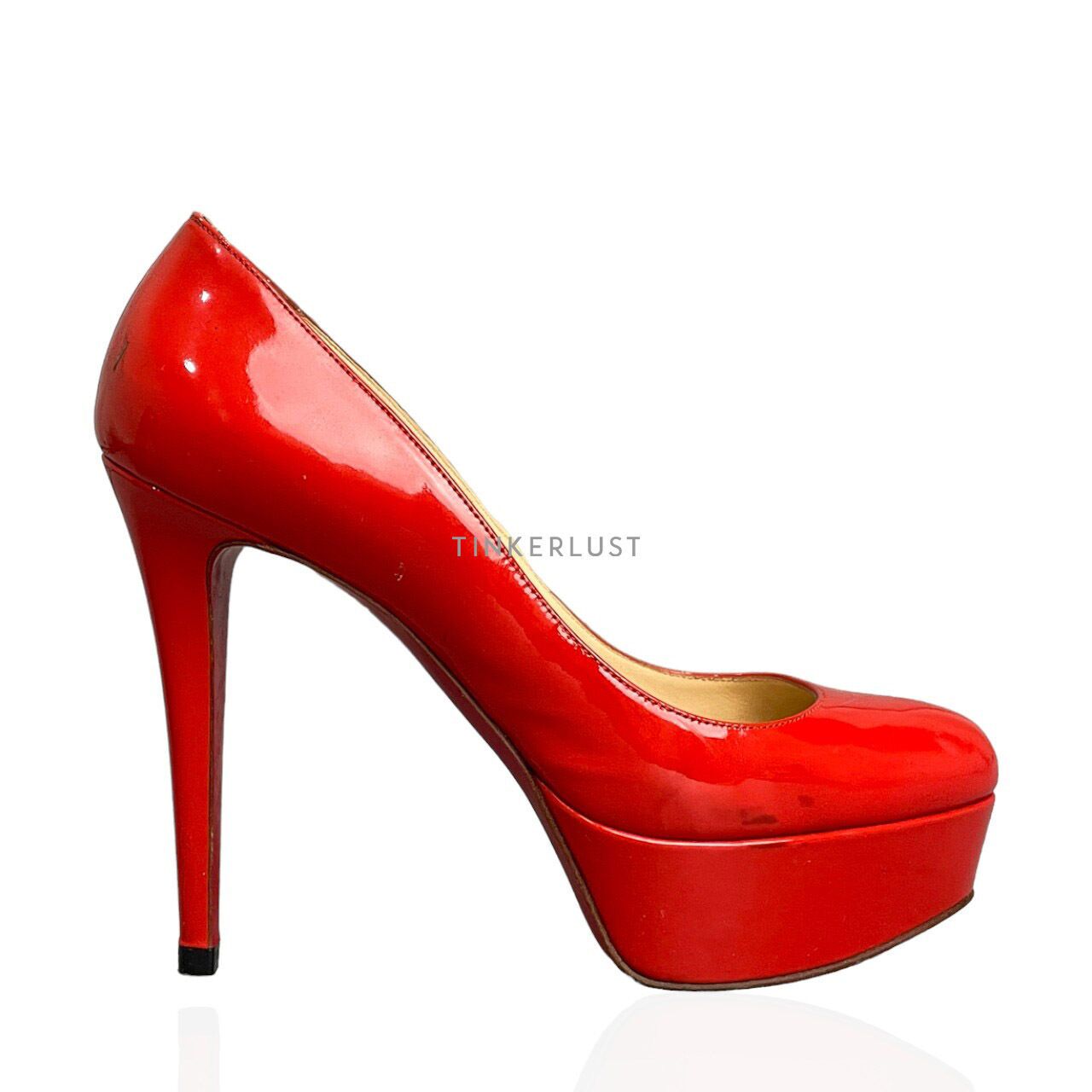 Harga heels hot sale louboutin original