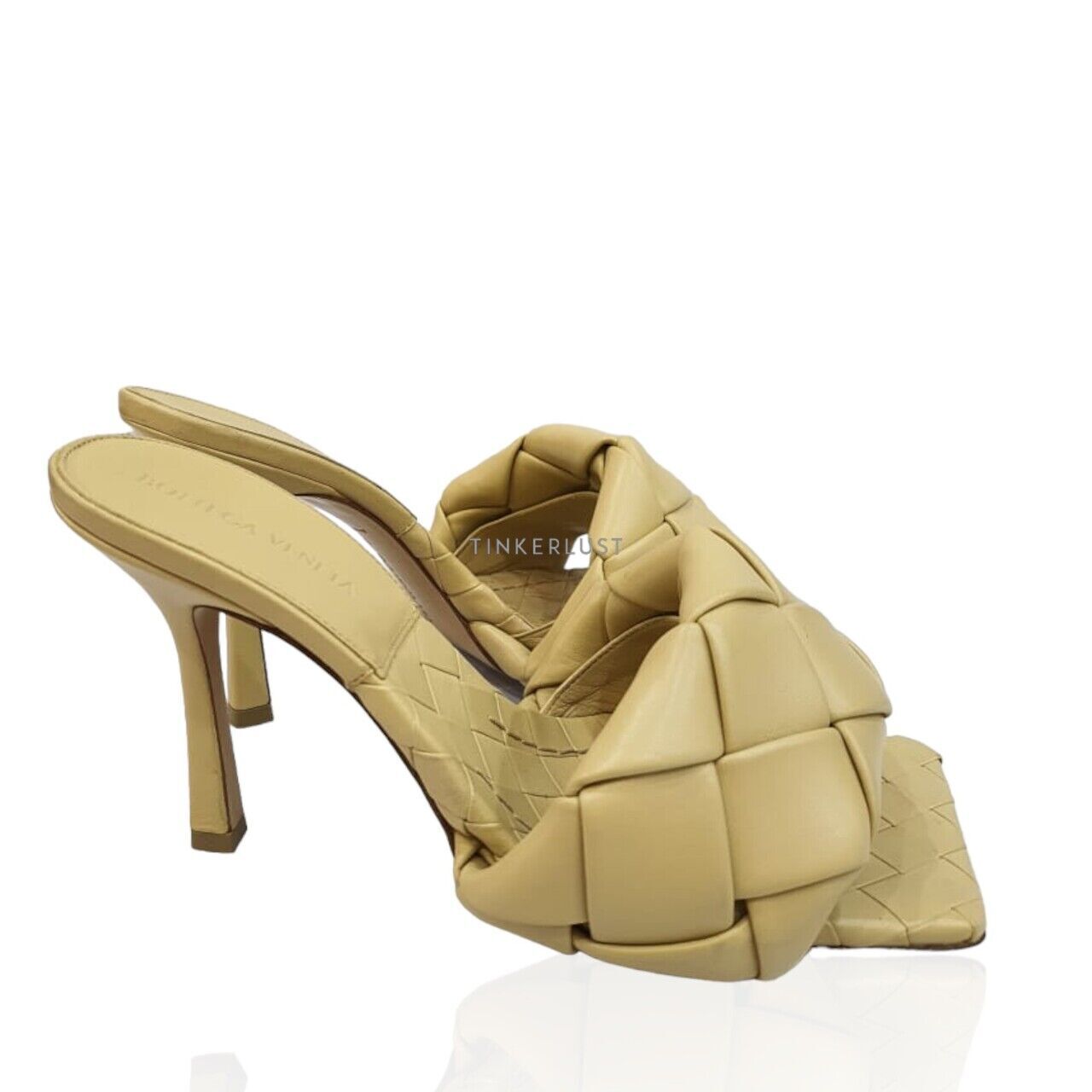 IT35★SALE★春夏BOTTEGA VENETA★パデッドミュールLIDOベージュ Bottega Veneta Lido Mules in Beige Leather ref.1439332