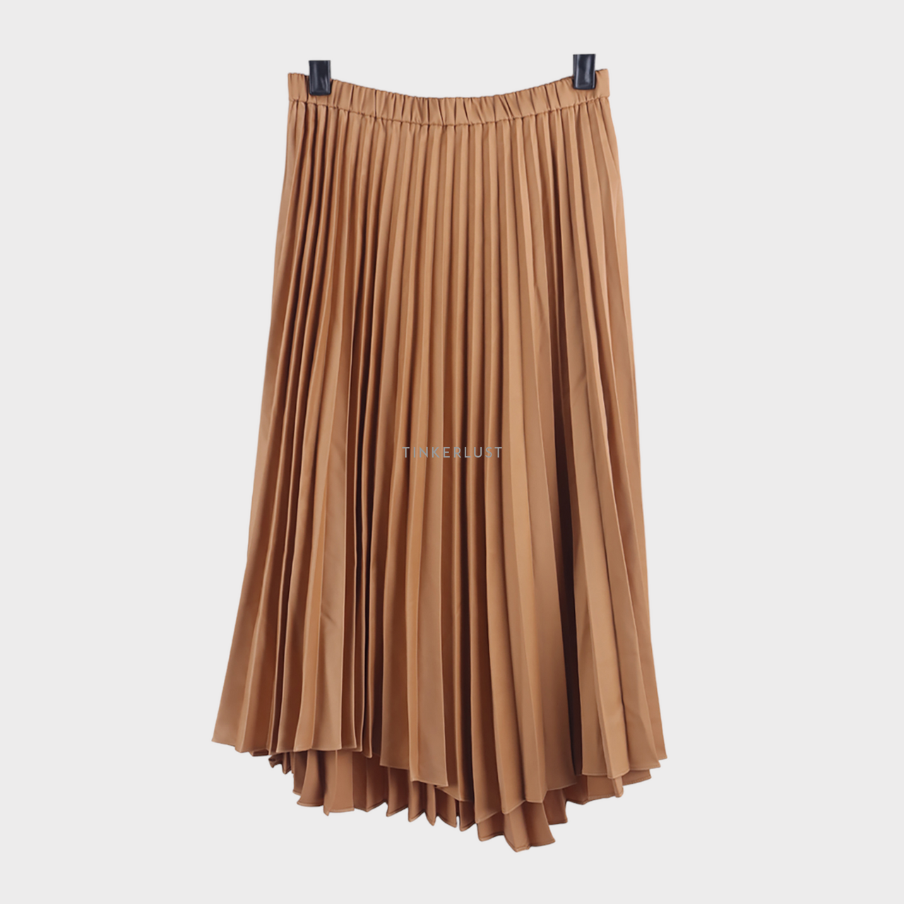 Pleated midi 2024 skirt uniqlo