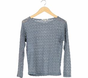 Forever 21 Grey Knit Sweater