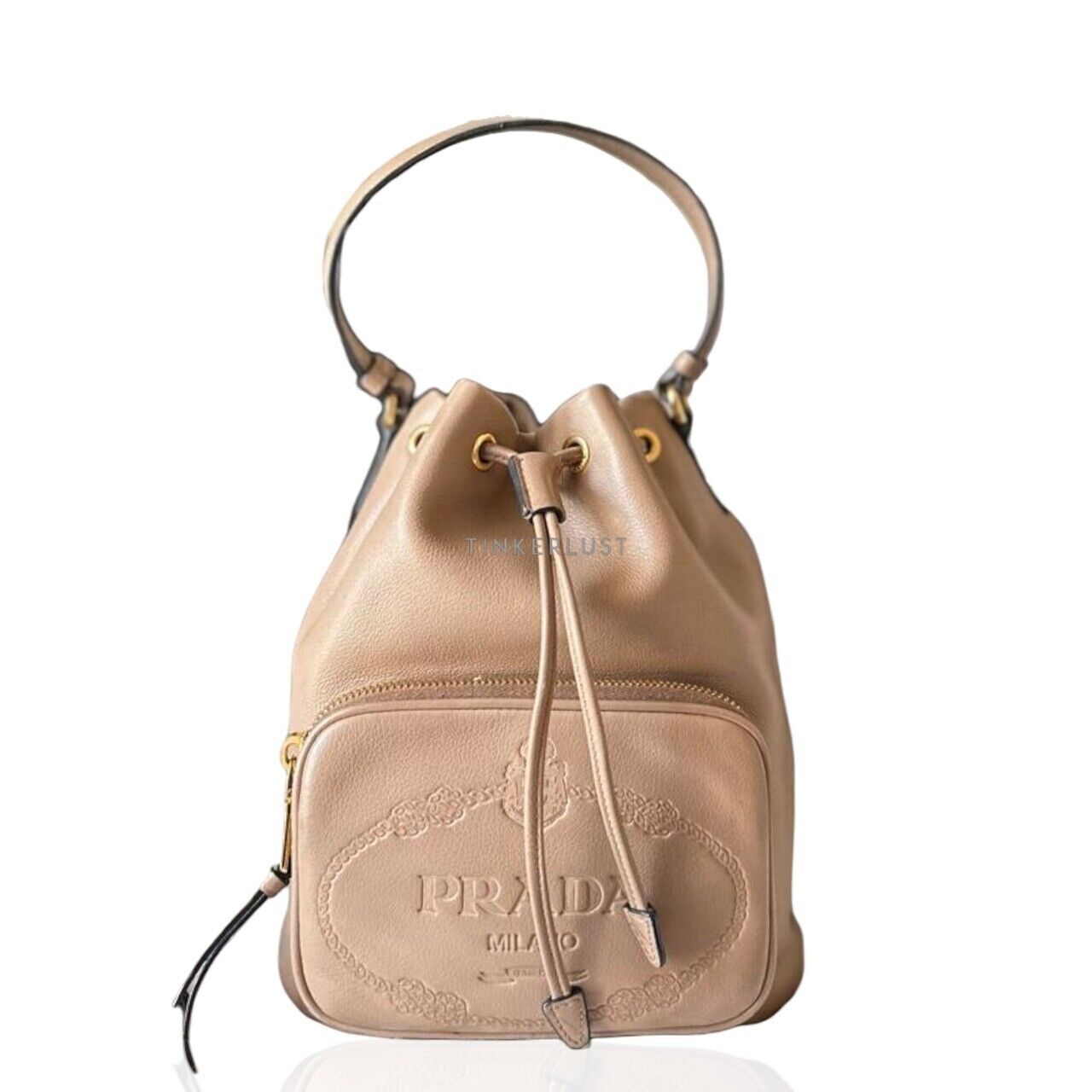 Prada bucket bag 2019 online