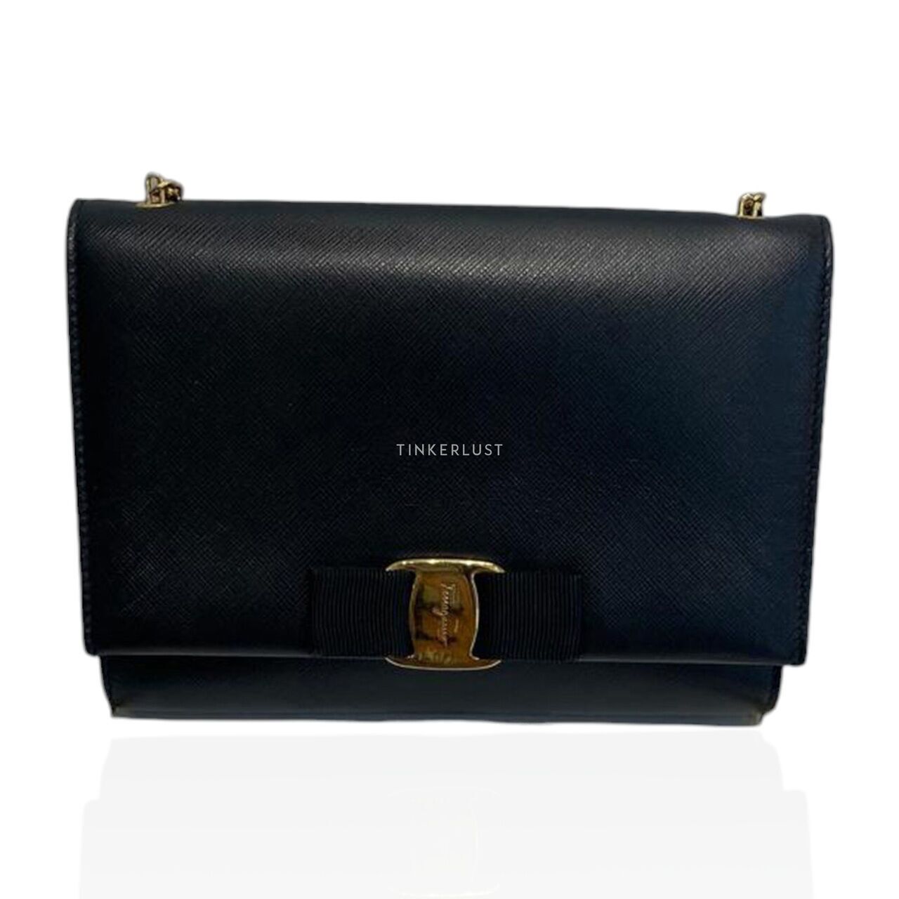 Sling bag salvatore ferragamo online