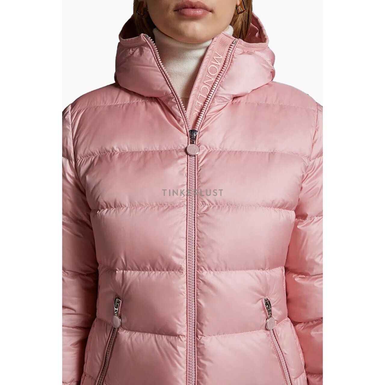pakaian outerwear jaket Moncler Women The Gles Short Down
