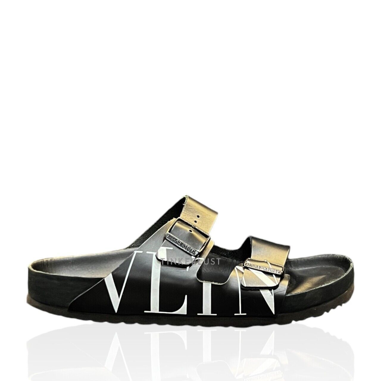 sepatu sandals Valentino Garavani X Birkenstock Slide Sandals Tinkerlust