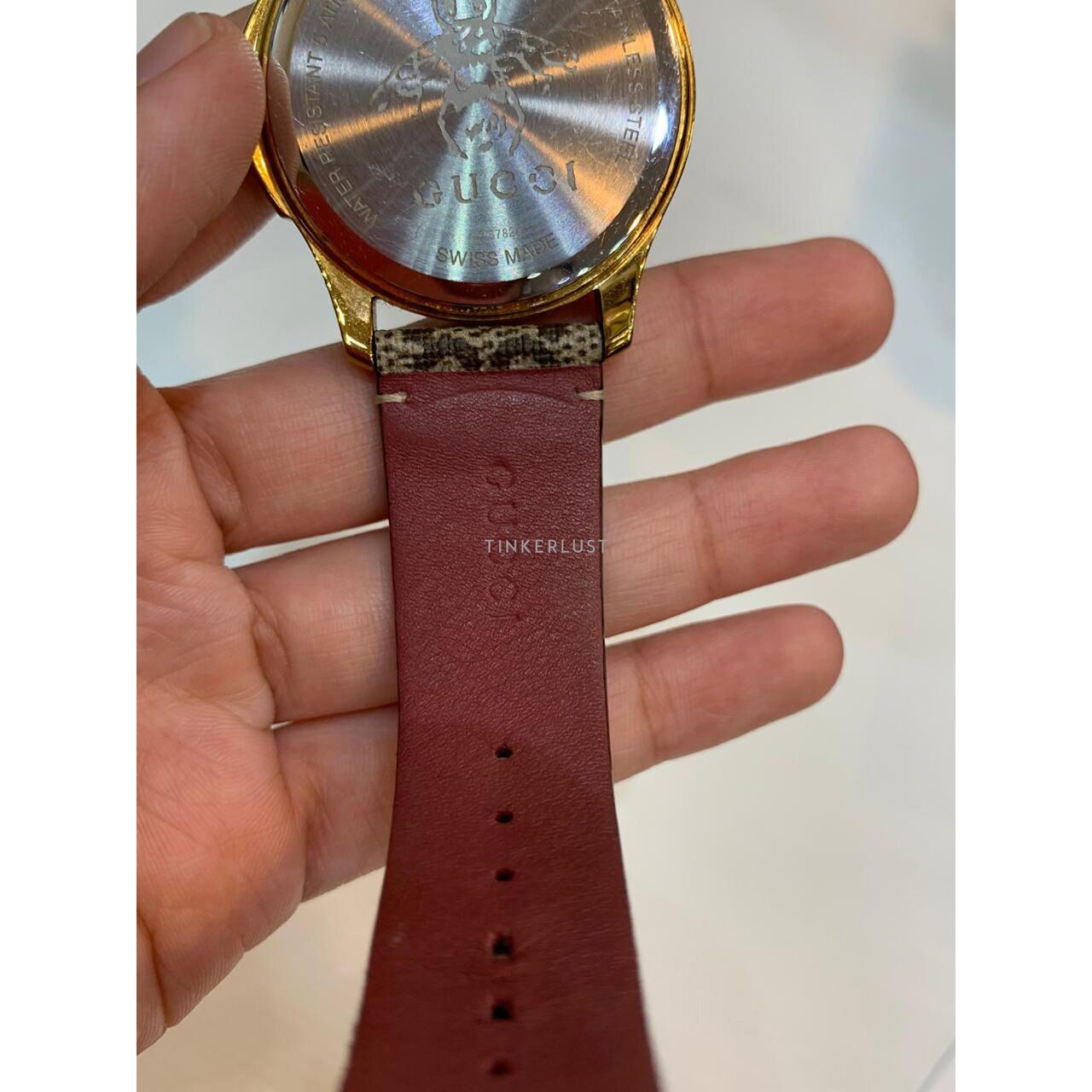 aksesoris jam-tangan Gucci G-Timeless Pink Blooms Print Dial