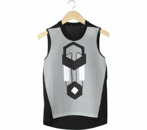 Ju's Black And White Sleeveless