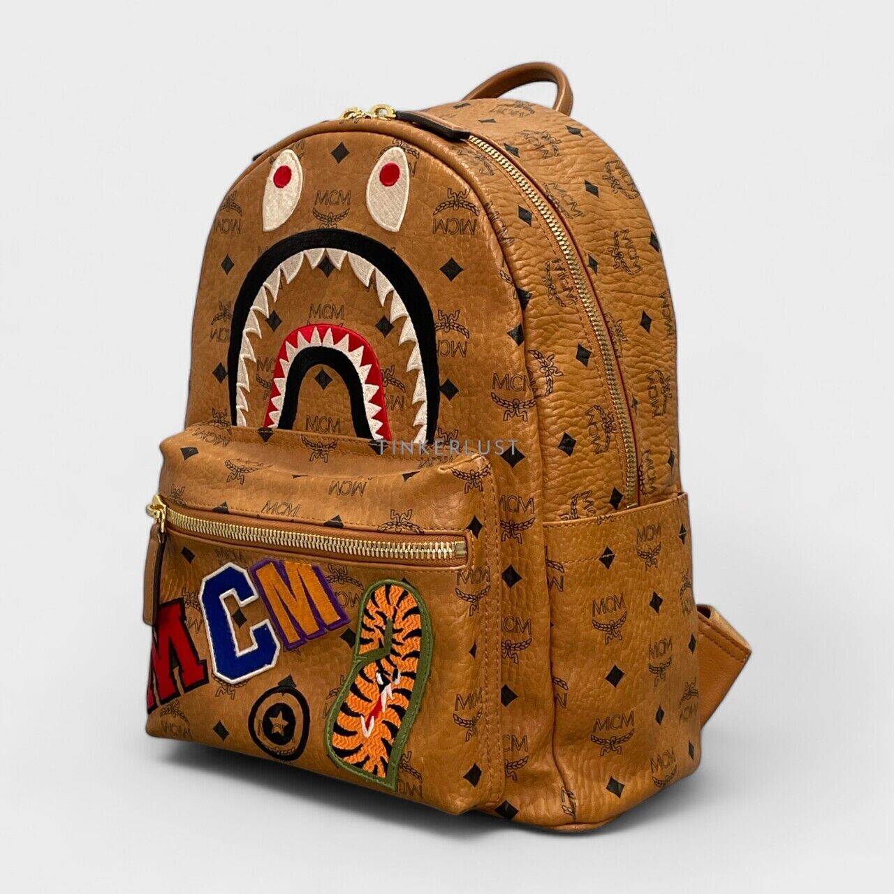 tas backpack MCM x BAPE Shark Stark Visetos Cognac Leather