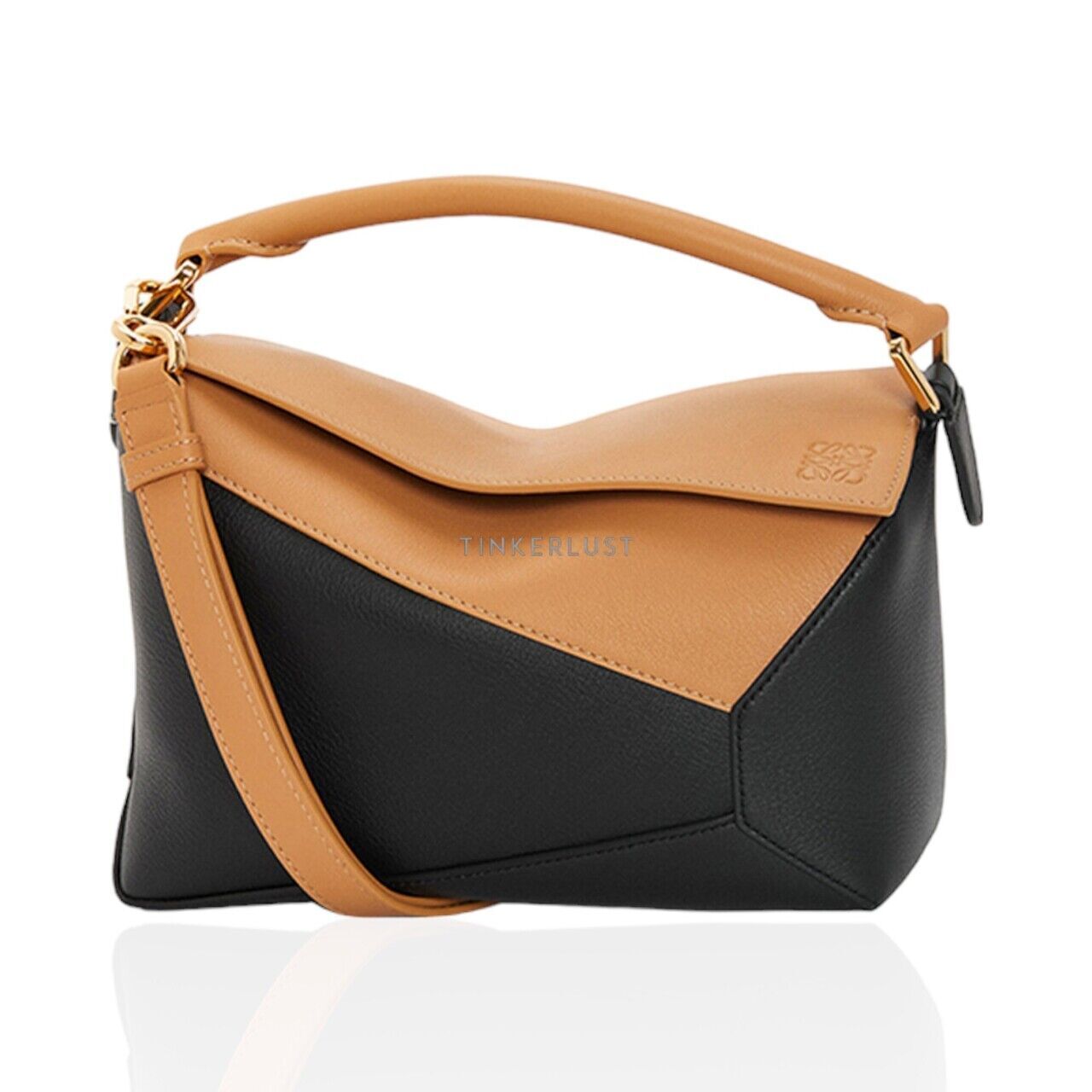 LOEWE Molded Sling in Smooth Calfskin Black