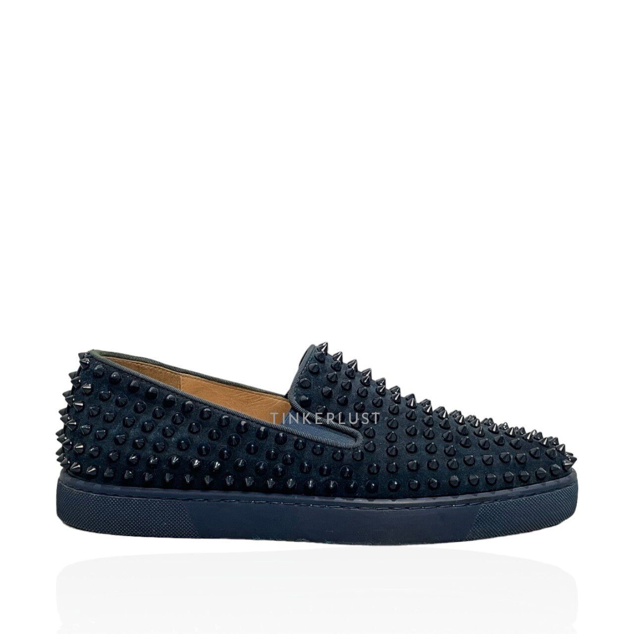 sepatu sneakers Christian Louboutin Roller Boat Spikes Suede Navy Slip On Sneakers Tinkerlust
