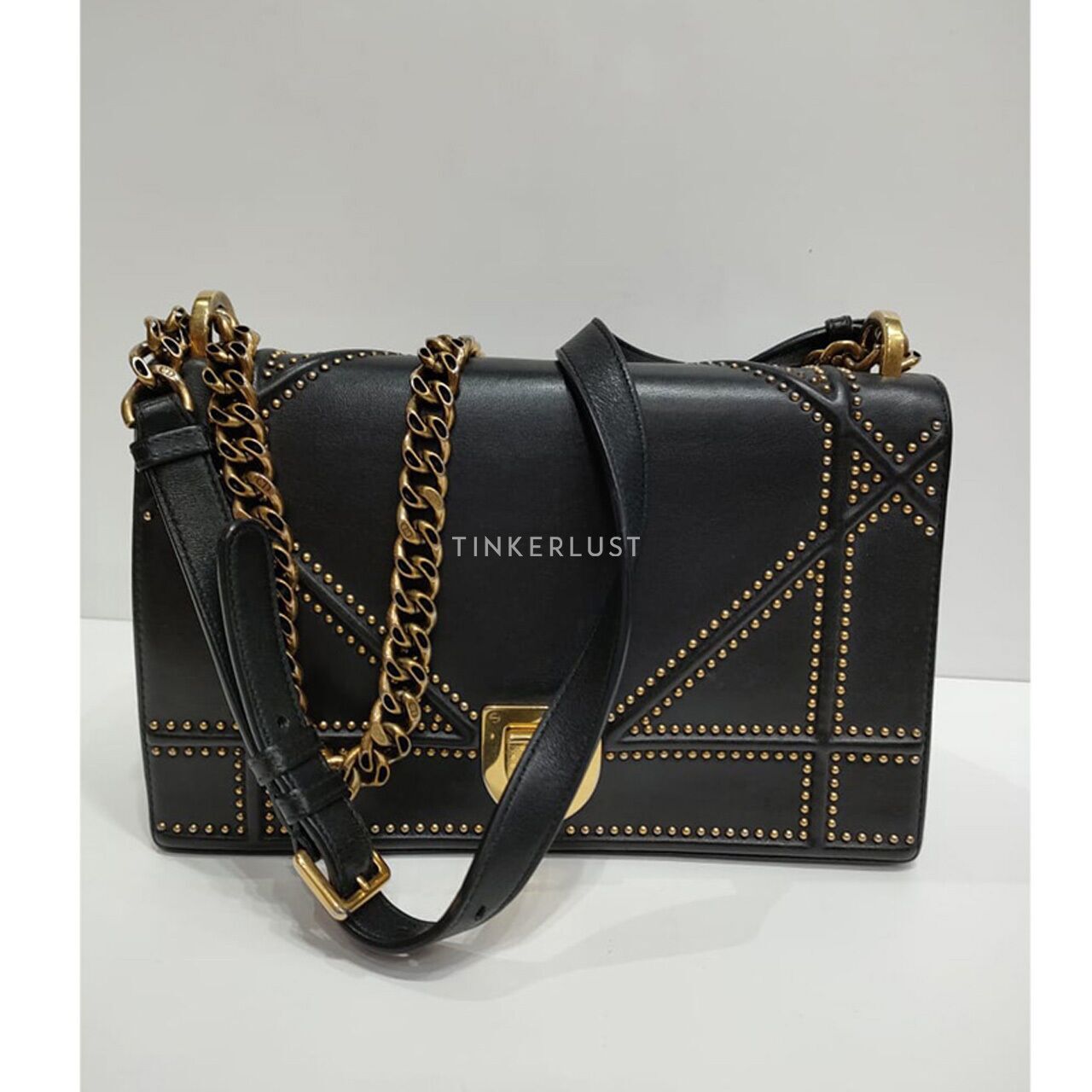 tas sling bag Christian Dior Diorama Black Studded 2018 Sling Bag Tinkerlust
